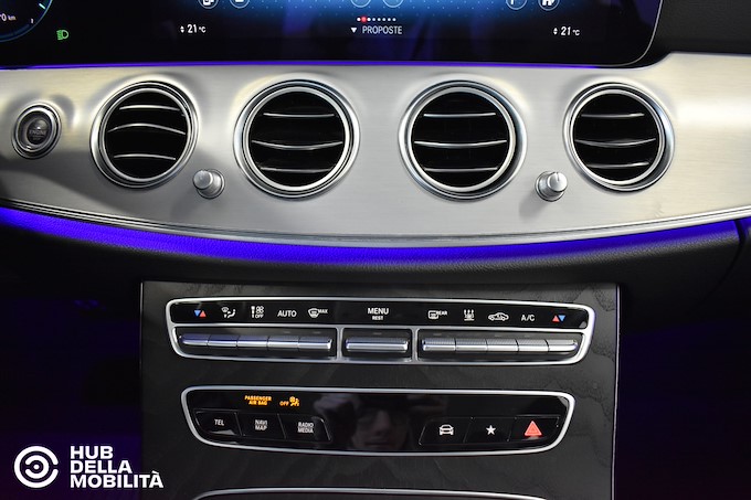 MERCEDES-BENZ E 300 de S.W. Auto EQ-Power Business Sport